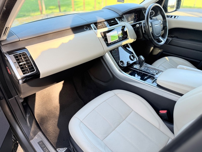Used Land Rover Range Rover Sport 2018 for sale - 76712189: Photo 18