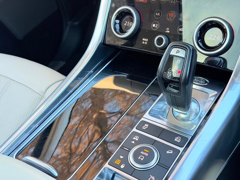 Used Land Rover Range Rover Sport 2018 for sale - 76712189: Photo 31