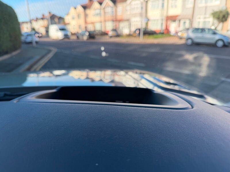 Used Land Rover Range Rover Sport 2018 for sale - 76712189: Photo 32