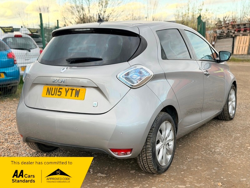 Used Renault Zoe 2015 for sale - 77850981: Photo 3