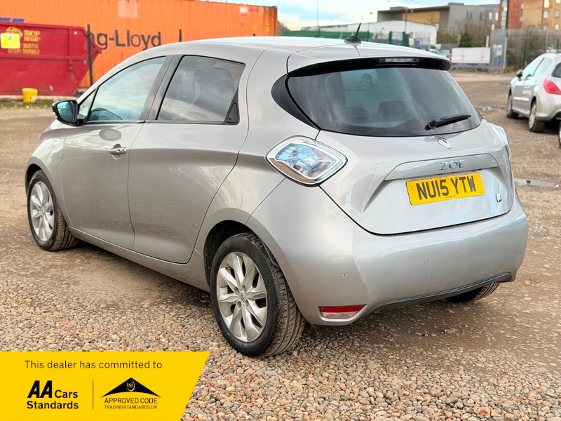 Used Renault Zoe 2015 for sale - 77850981: Photo 5