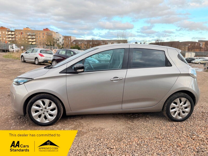 Used Renault Zoe 2015 for sale - 77850981: Photo 6