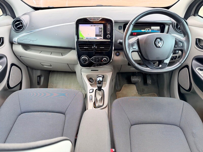 Used Renault Zoe 2015 for sale - 77850981: Photo 9