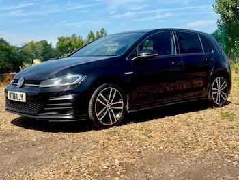 Used Volkswagen Golf 2018 for sale - 79039277: Photo