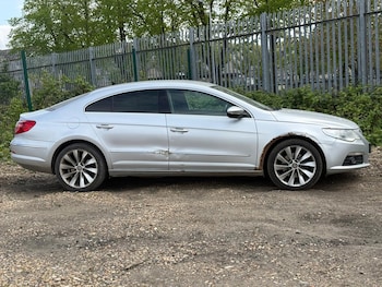 Used Volkswagen Passat 2011 for sale - 78347628: Photo