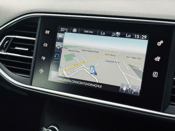 Used Peugeot 308 2016 for sale - 76236384: Photo 19