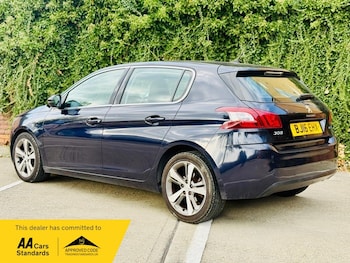Used Peugeot 308 2016 for sale - 76236384: Photo 4