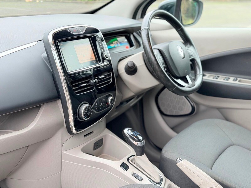 Used Renault Zoe 2016 for sale - 77342412: Photo 14