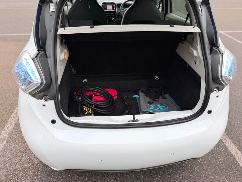 Used Renault Zoe 2016 for sale - 77342412: Photo 16