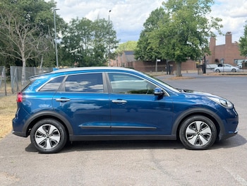 Used Kia Niro 2018 for sale - 79496099: Photo