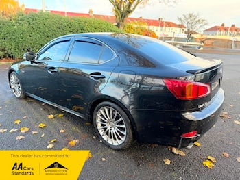 Used Lexus IS 2010 for sale - 77201033: Photo