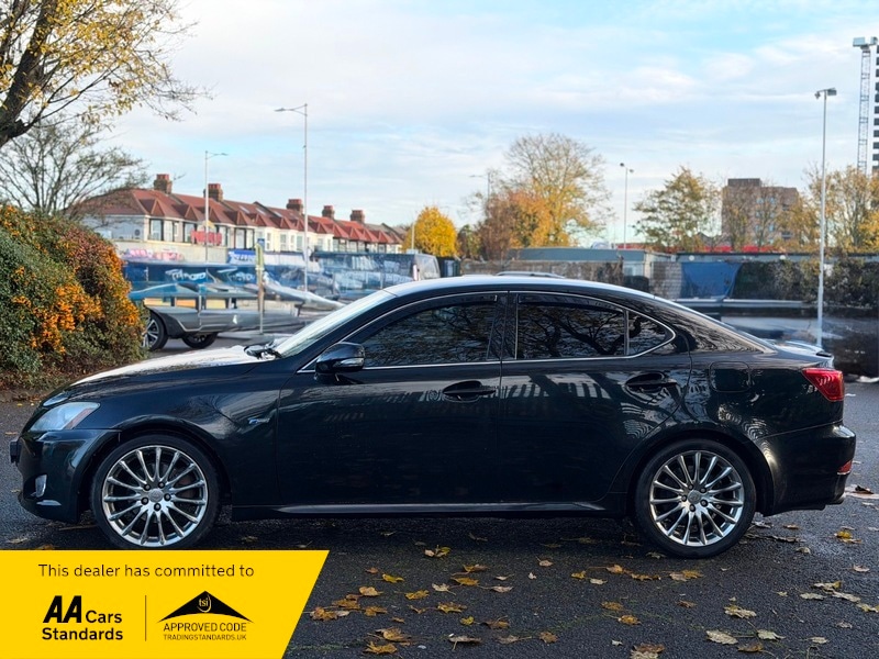 Used Lexus IS 2010 for sale - 77201033: Photo 4