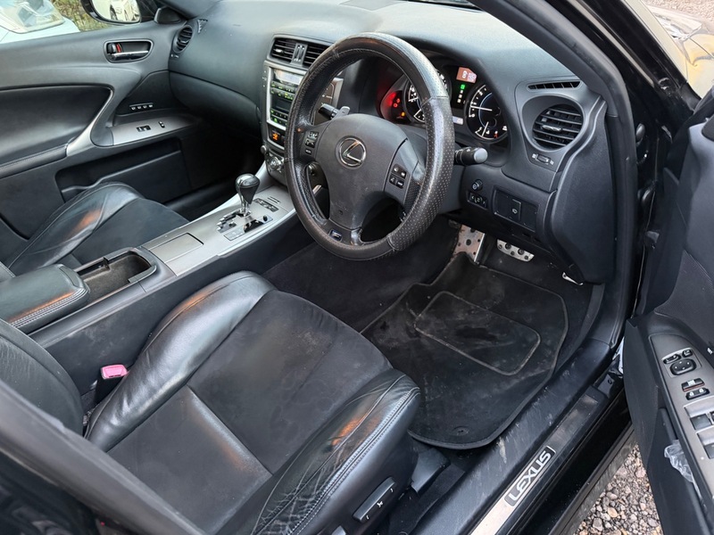 Used Lexus IS 2010 for sale - 77201033: Photo 9