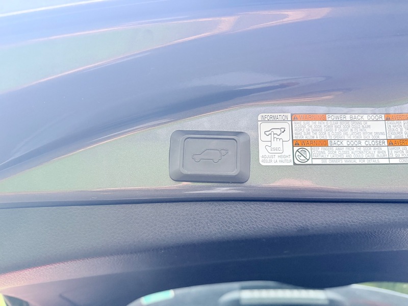 Used Toyota RAV4 2017 for sale - 76884569: Photo 20