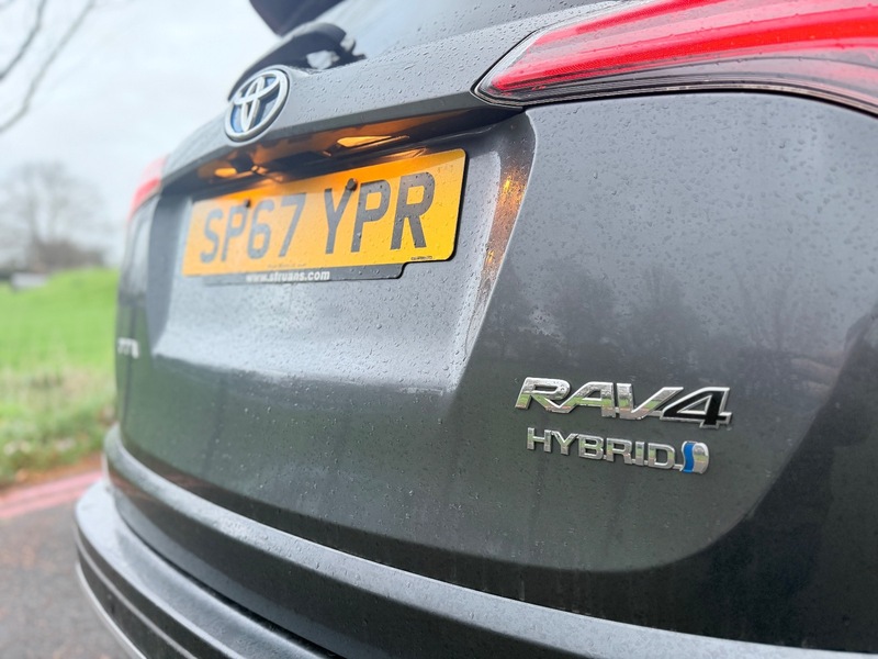 Used Toyota RAV4 2017 for sale - 76884569: Photo 21