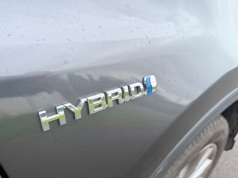 Used Toyota RAV4 2017 for sale - 76884569: Photo 23