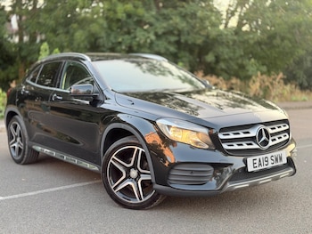 Used Mercedes-Benz GLA 2019 for sale - 79401331: Photo