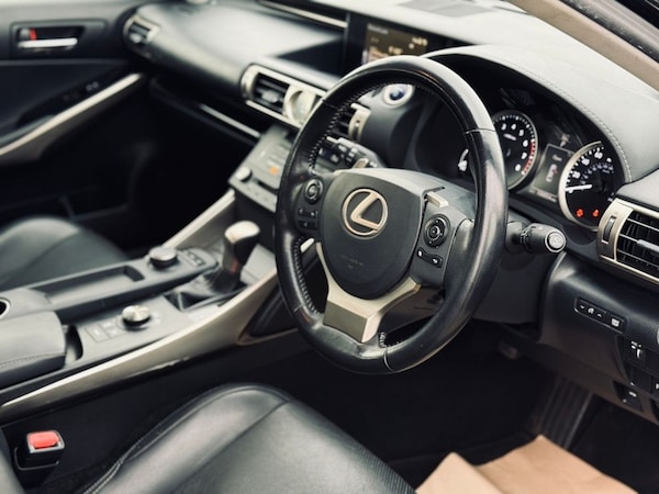 Used Lexus IS 2015 for sale - 76245657: Photo 10