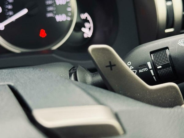 Used Lexus IS 2015 for sale - 76245657: Photo 31