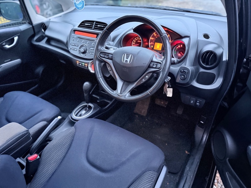 Used Honda Jazz 2011 for sale - 77213208: Photo 10