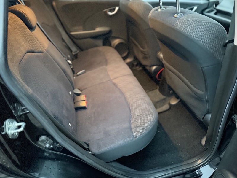 Used Honda Jazz 2011 for sale - 77213208: Photo 16