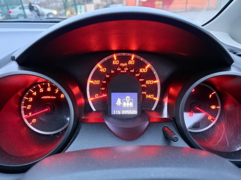 Used Honda Jazz 2011 for sale - 77213208: Photo 18