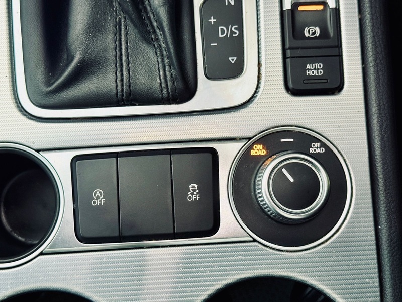 Used Volkswagen Touareg 2016 for sale - 77056523: Photo 32