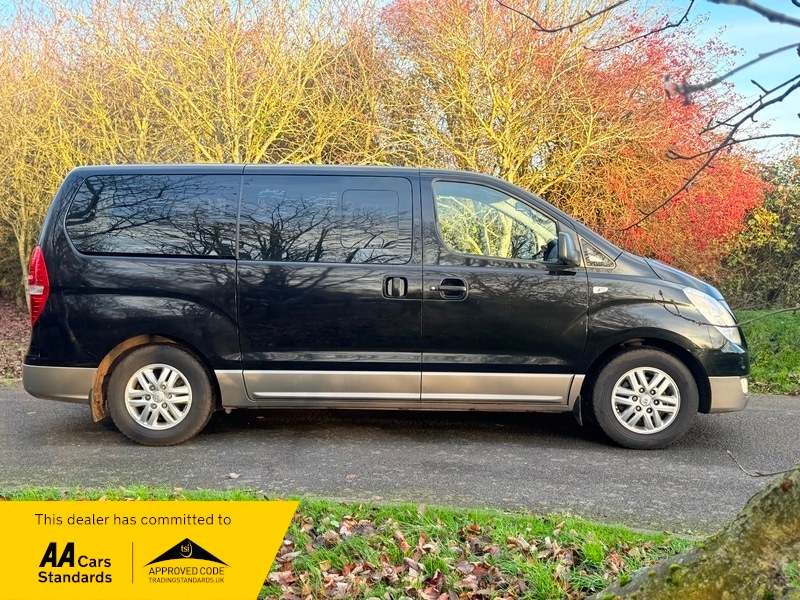 Used Hyundai i800 2017 for sale - 76725264: Photo 2