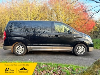 Used Hyundai i800 2017 for sale - 76725264: Photo