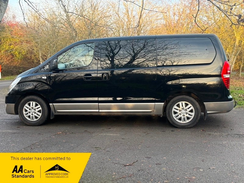 Used Hyundai i800 2017 for sale - 76725264: Photo 6