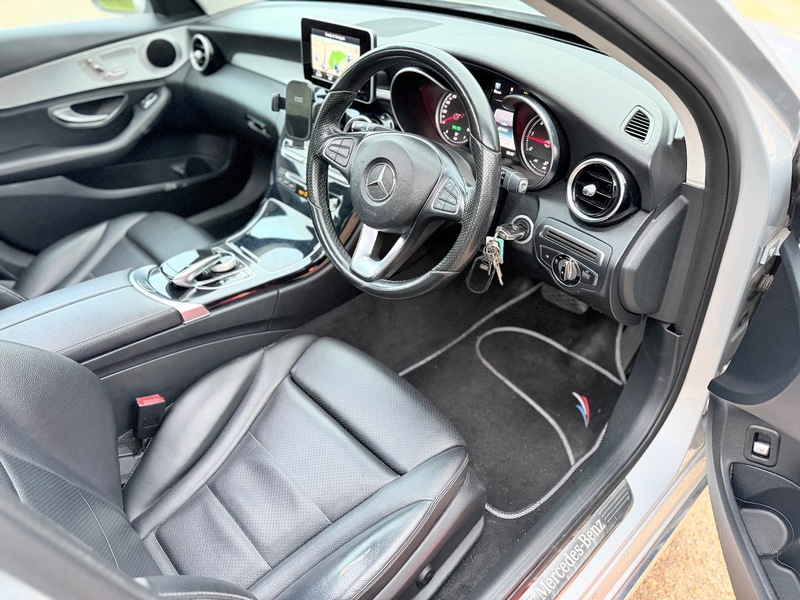 Used Mercedes-Benz C Class 2014 for sale - 76665916: Photo 10