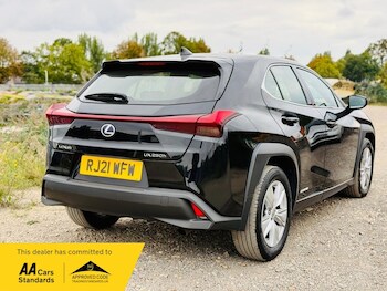 Used Lexus UX 2021 for sale - 76093100: Photo
