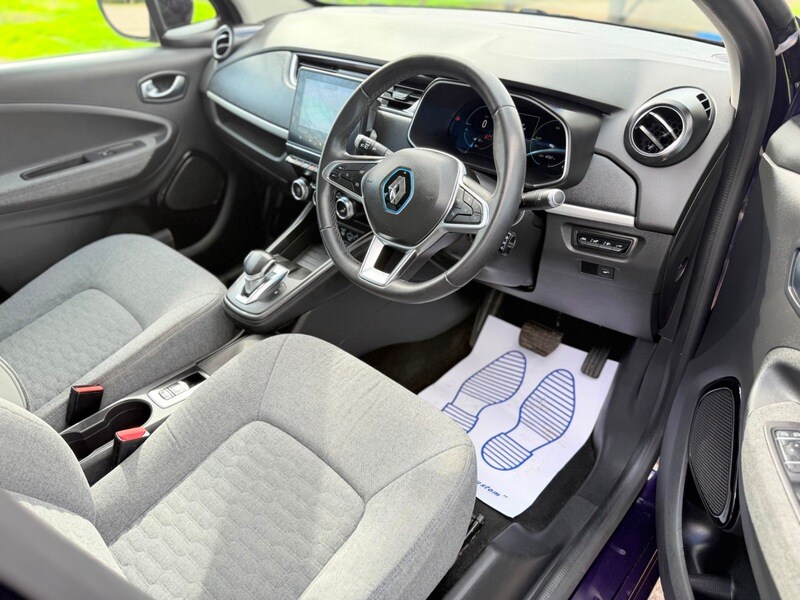 Used Renault Zoe 2020 for sale - 77850983: Photo 11