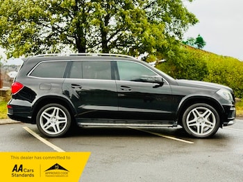 Used Mercedes-Benz GL-Class 2015 for sale - 76029850: Photo