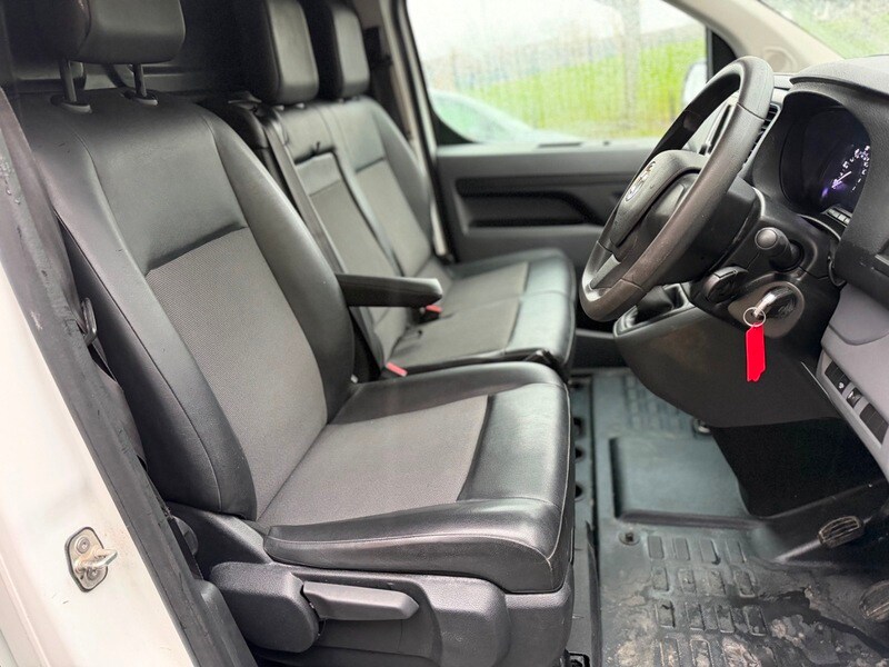 Used Vauxhall Vivaro 2019 for sale - 77166047: Photo 16