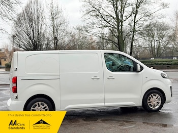 Used Vauxhall Vivaro 2019 for sale - 77166047: Photo