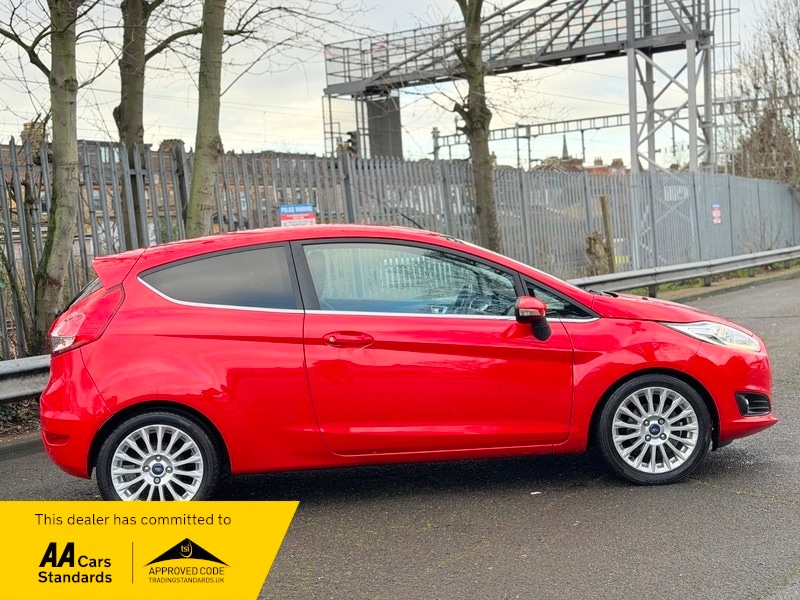 Used Ford Fiesta 2013 for sale - 77264126: Photo 2