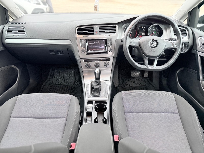 Used Volkswagen Golf 2014 for sale - 76245632: Photo 9