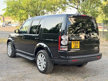 Used Land Rover Discovery 2016 for sale - 79303407: Photo