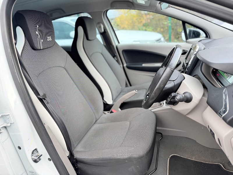 Used Renault Zoe 2015 for sale - 76836726: Photo 10