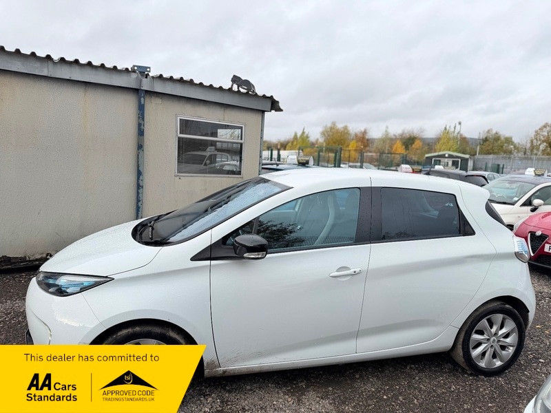 Used Renault Zoe 2015 for sale - 76836726: Photo 6