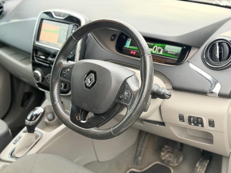 Used Renault Zoe 2015 for sale - 76836726: Photo 7