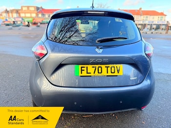 Used Renault Zoe 2020 for sale - 77465367: Photo