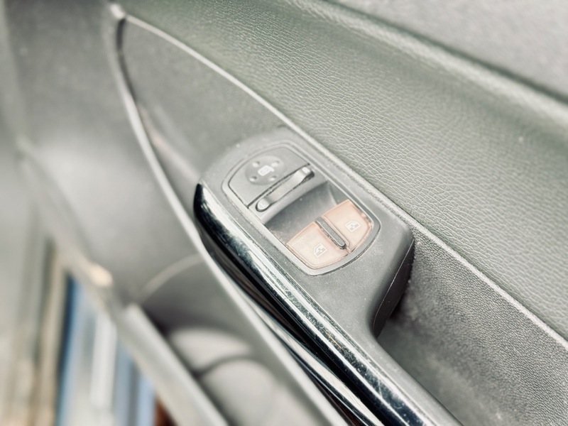 Used Vauxhall Corsa 2013 for sale - 76386949: Photo 19