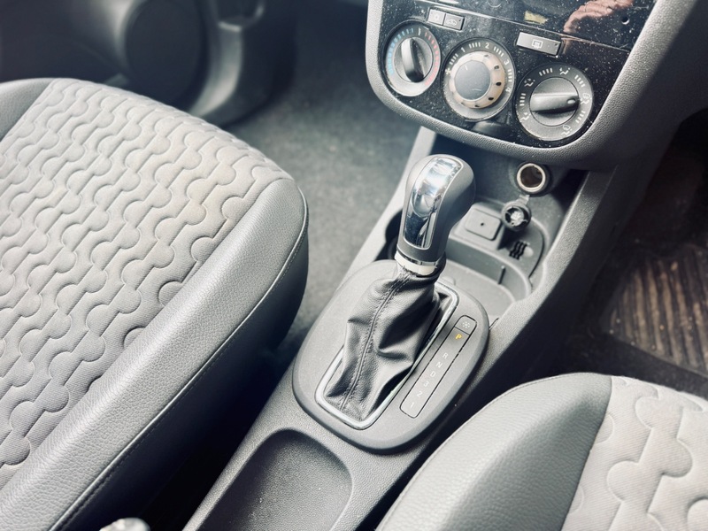 Used Vauxhall Corsa 2013 for sale - 76386949: Photo 25