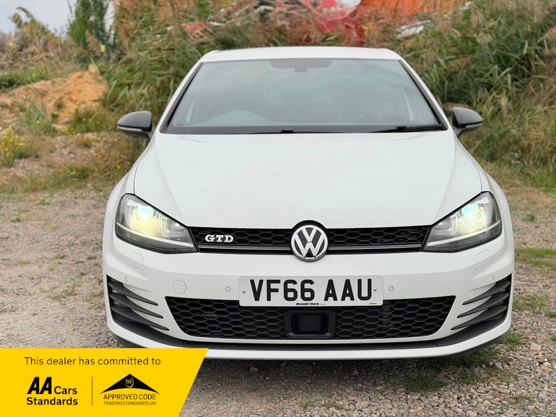 Used Volkswagen Golf 2017 for sale - 76313321: Photo 8