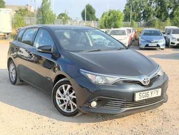 Used Toyota Auris 2016 for sale - 79256097: Photo