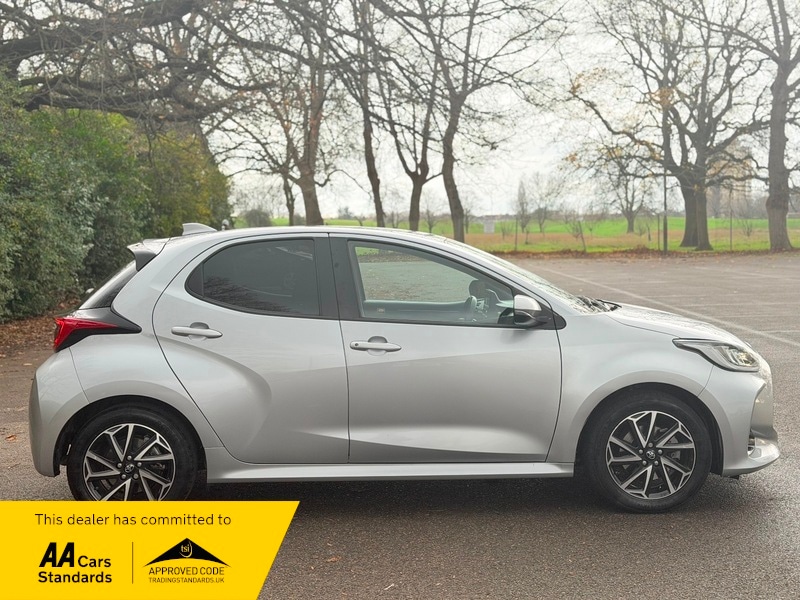 Used Toyota Yaris 2021 for sale - 77007835: Photo 2