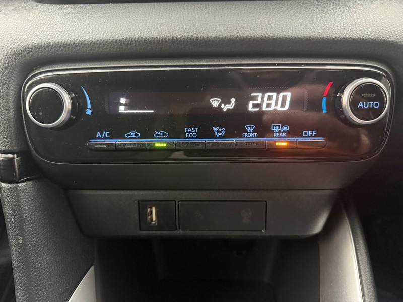 Used Toyota Yaris 2021 for sale - 77007835: Photo 23