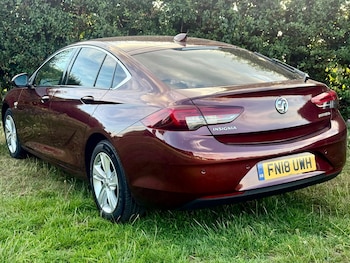 Used Vauxhall Insignia 2018 for sale - 79062306: Photo